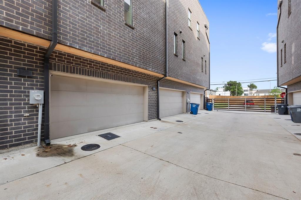 Drayton Court - Residential