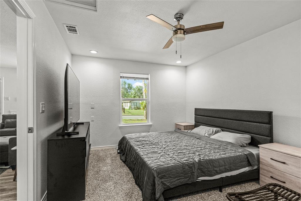 CASA VIEW HEIGHTS NO 8 - Residential Lease