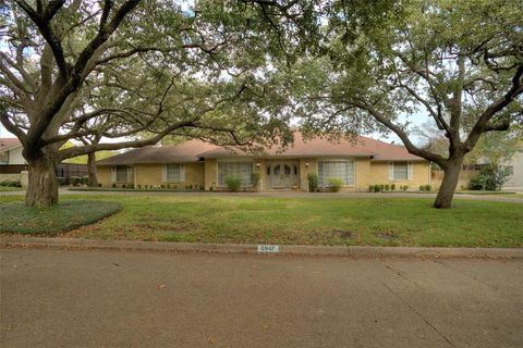 6947 Desco Drive Dallas TX 75225
