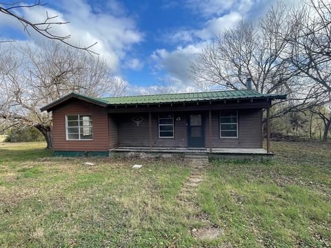 A home in Corsicana