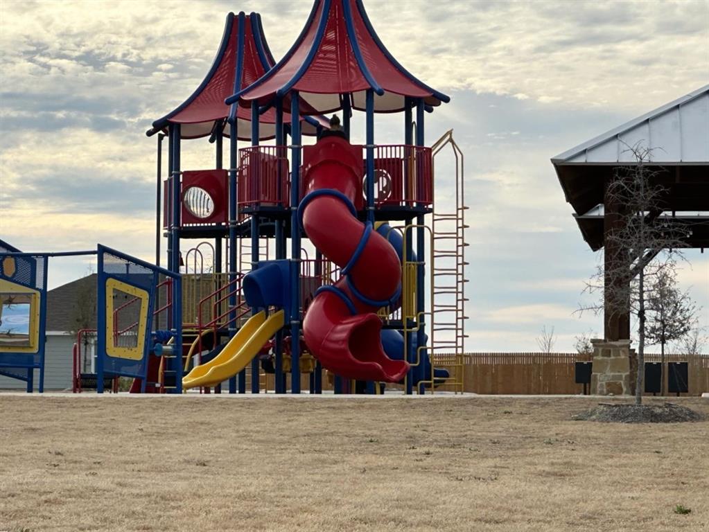 Northpointe Cottage - Residential Lease