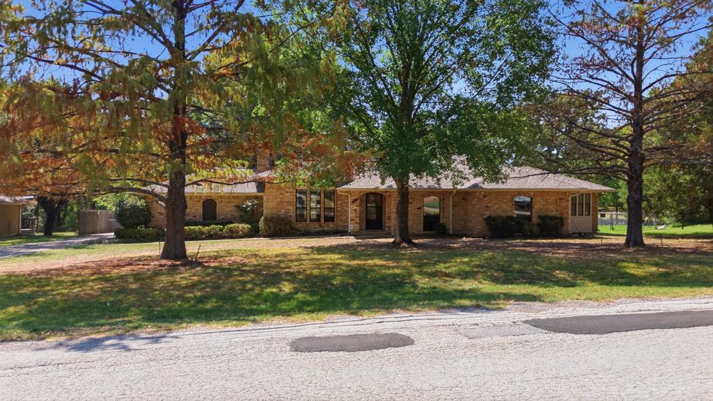 109 Clover Drive