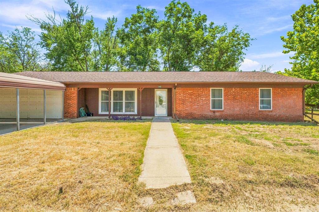 140 E Plum Avenue