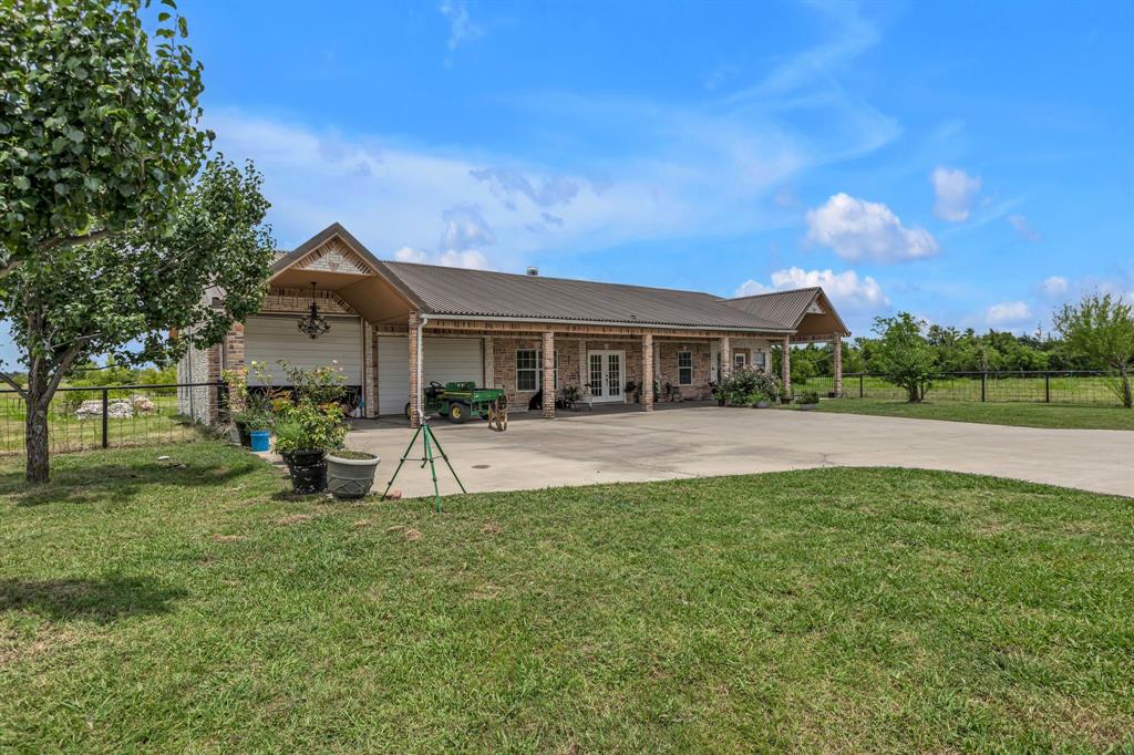 9500 Old Nacogdoches Trail