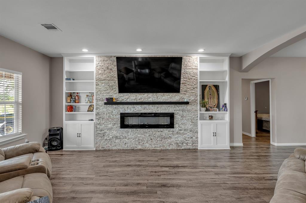 9500 Old Nacogdoches Trail