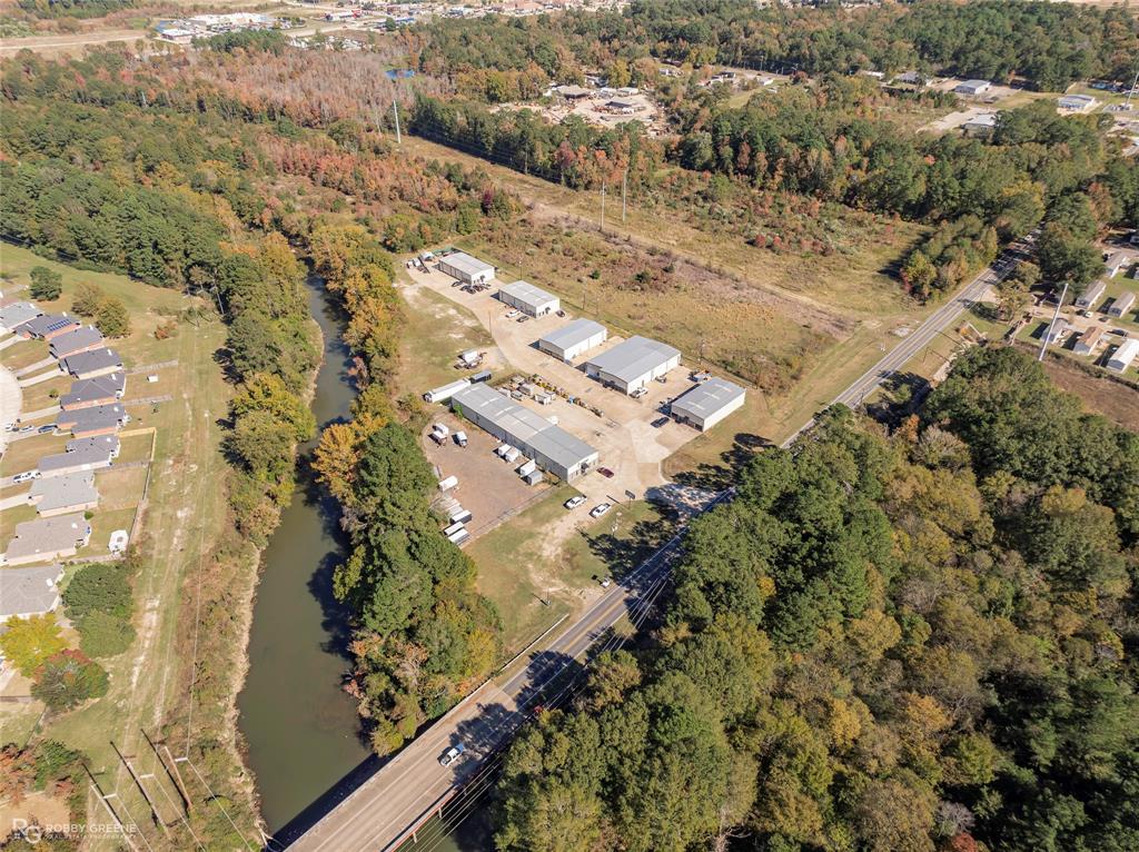 Less Homalot Comm Sub - Commercial Sale