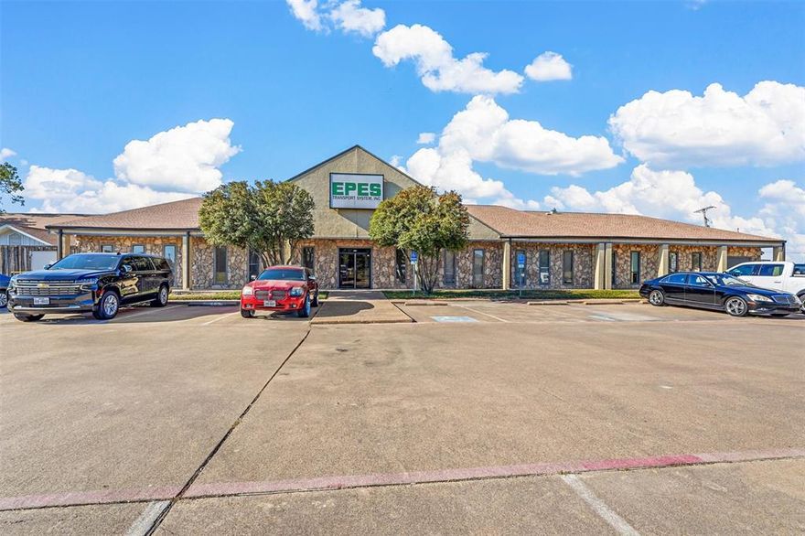 We are pleased to present approximately 3,800 usable square feet of office space available for lease in Rockwall, TX. This property features private offices, along with a reception area, waiting room, conference rooms, break room, private men’s and women’s restrooms, and cubicle area. The site will accommodate a range of applications and allows for some customization of the floor plan as needed. The property benefits from high visibility along State Highway 205 and close proximity to Interstate 30. There is ample parking on-site. A full-service gross lease is available, with the option to negotiate the inclusion of the displayed furniture. Additional space may be available from co-tenant, EPES Transportation.