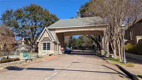 5303 Brandenburg Court Dallas TX 75287