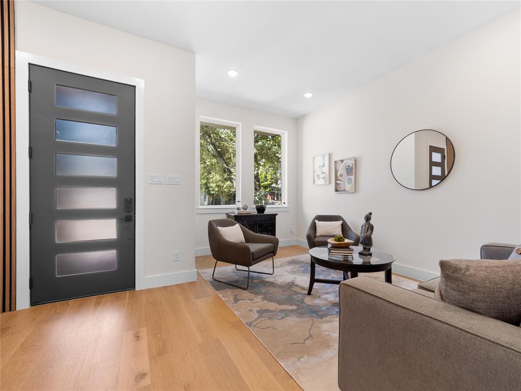 Mount Auburn - Residential