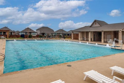 Tiny photo for 1232 Pleasant Knoll Trail, Aubrey, TX 76227 (MLS # 21100104)