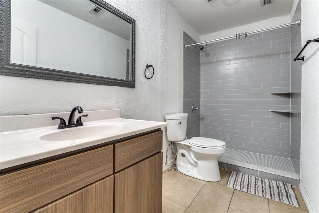 Gran Villa Twnhs - Residential