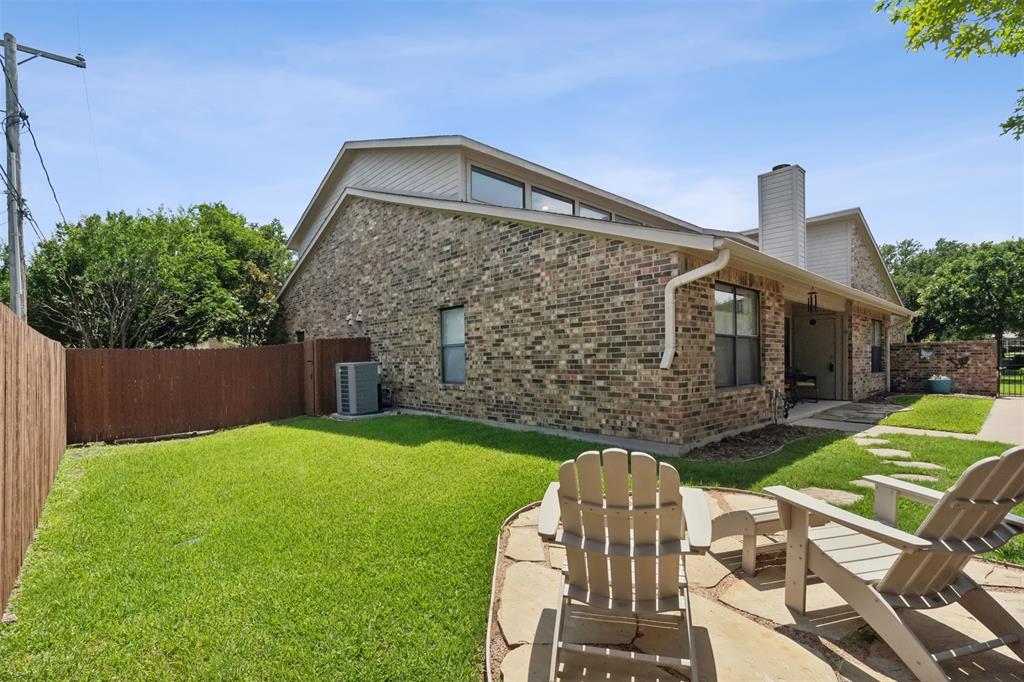 Benbrook, Texas 76126, United States, 2 Bedrooms Bedrooms, ,2 BathroomsBathrooms,Residential,Pending,143993