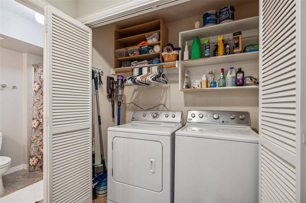 Benbrook, Texas 76126, United States, 2 Bedrooms Bedrooms, ,2 BathroomsBathrooms,Residential,Pending,143993