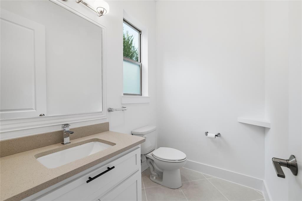 Flora Street Twnhms 01 - Residential