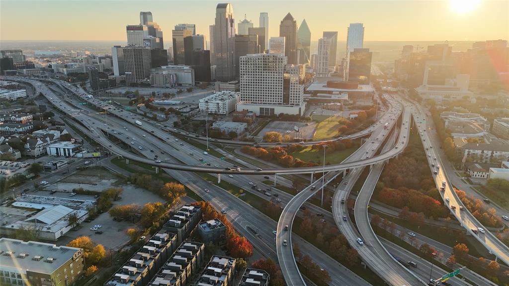 Flora Street Twnhms 01 - Residential