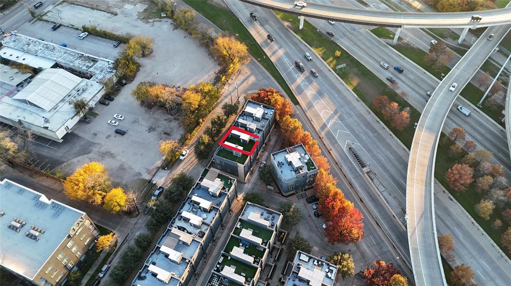 Flora Street Twnhms 01 - Residential