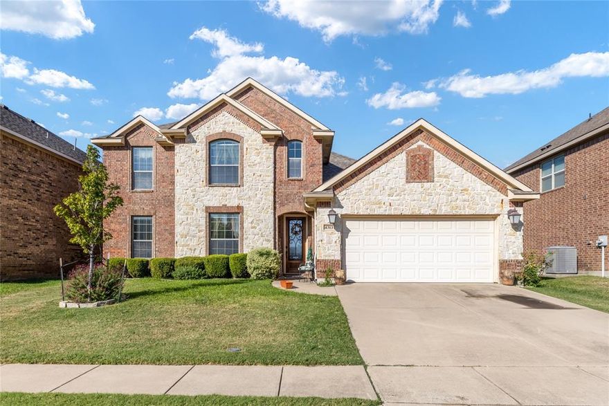 Welcome to 4313 Leeds Drive in the sought-after Wellington Point subdivision! This spacious 4-bedroom home offers the perfect blend of comfort and convenience, featuring a downstairs primary suite, oversized game room, and a backyard built for entertaining. Located just minutes from top-rated Crowley ISD schools, popular shopping, and local entertainment, this home also enjoys quick access to safe, family-friendly parks. Whether you’re hosting game night or enjoying a peaceful evening in your private retreat, this home checks all the boxes. Opportunities in this neighborhood move fast—don’t wait! Schedule your showing before it's gone!