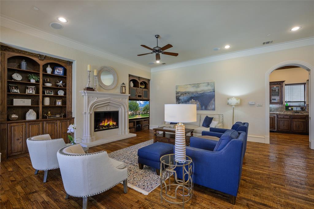 Starwood Ph Four Village 16 - Residential