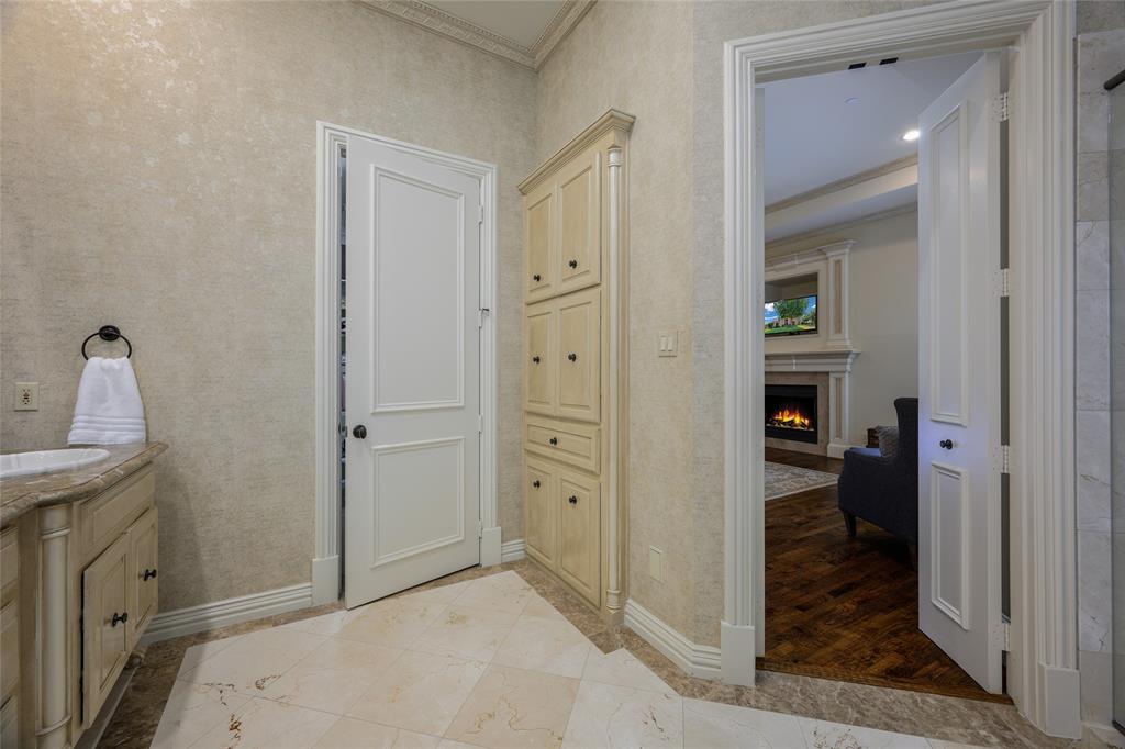 Starwood Ph Four Village 16 - Residential