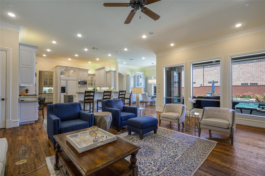 Starwood Ph Four Village 16 - Residential