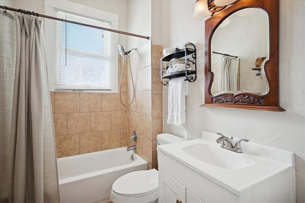 G-0056 BLAGG SAMUEL A-G0056, ACRES .4597, 75 X 267 - Residential