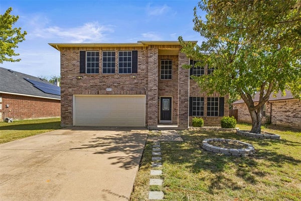 8005 YORK BEACH PL, ARLINGTON, TX 76002 - Image 629f9ac0268ab6be3a123d9f2433db07/1979817464