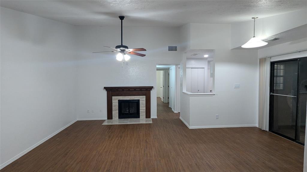 Park Square 02 Add Rep - Residential Lease