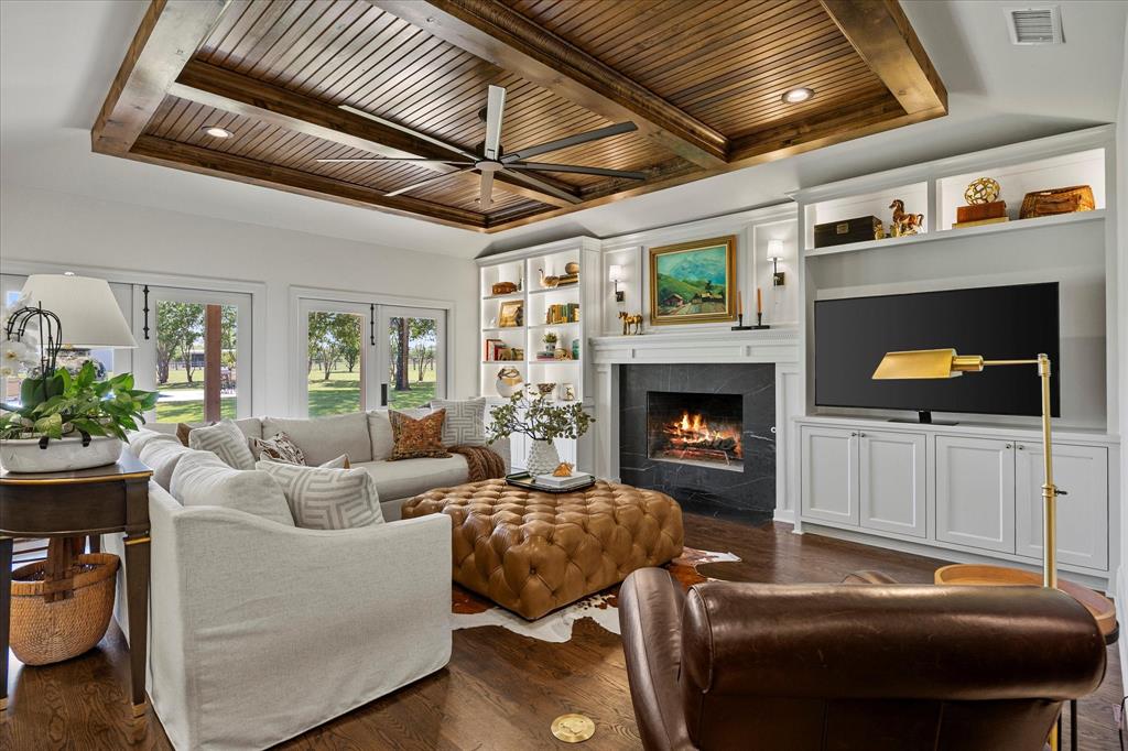 J Strickland Surv Abs 187 - Residential