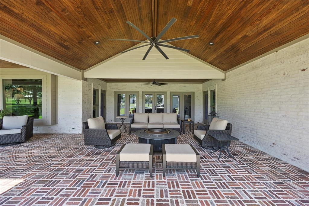 J Strickland Surv Abs 187 - Residential