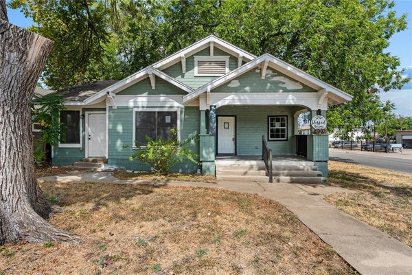 2601 GORMAN AVE, WACO, TX 76707 - Image 62a9ab3adda2d028d8e3412c2d89fb6b/139250748