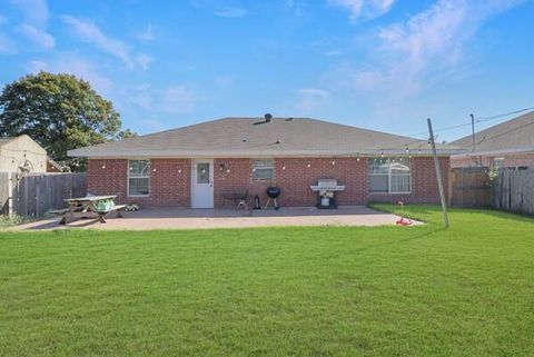 Tiny photo for 428 S Las Vegas Trail, White Settlement, TX 76108 (MLS # 21101696)