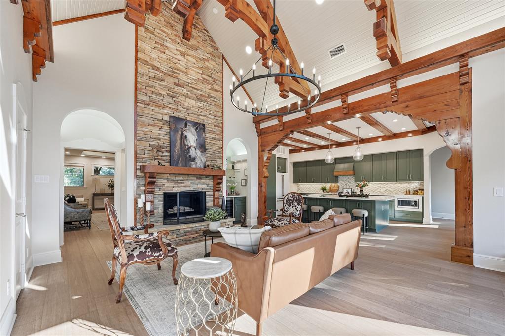 124 N Garza Road