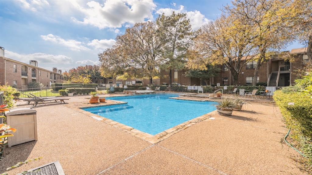 Heights Condo The - Residential