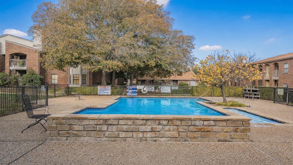 Heights Condo The - Residential