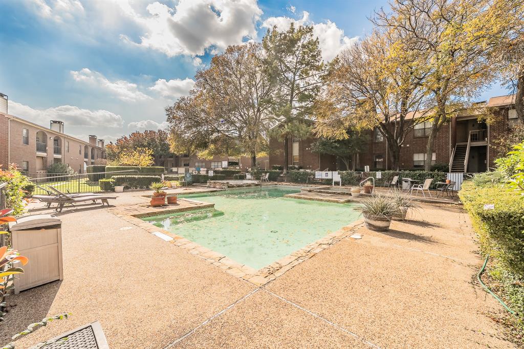 Heights Condo The - Residential