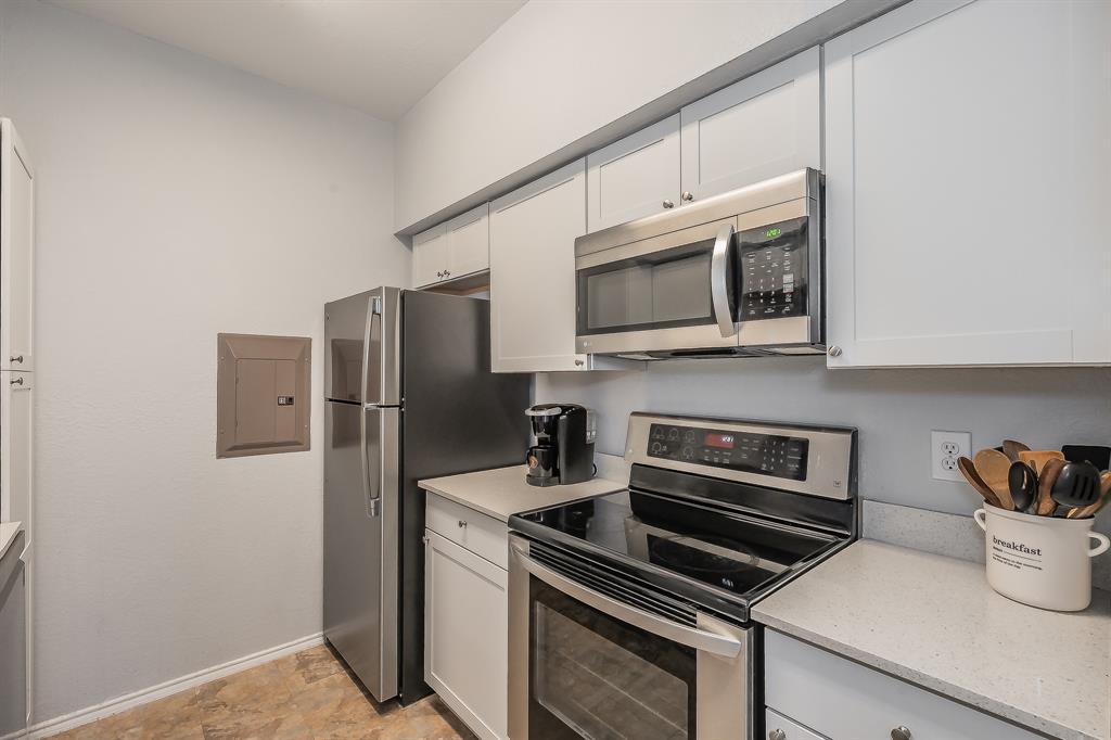 Heights Condo The - Residential