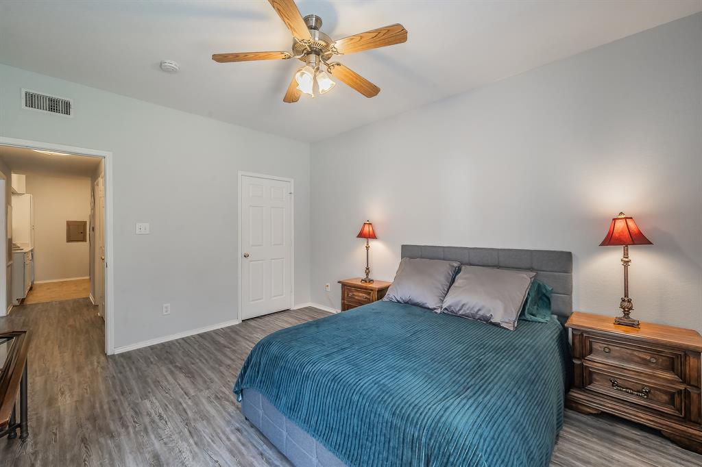 Heights Condo The - Residential