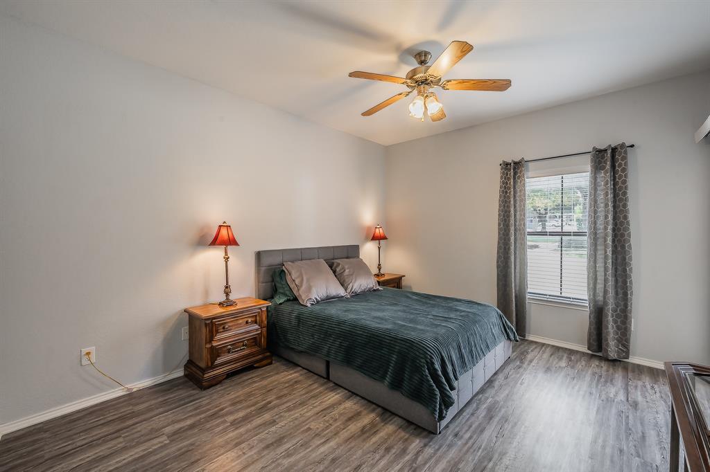 Heights Condo The - Residential