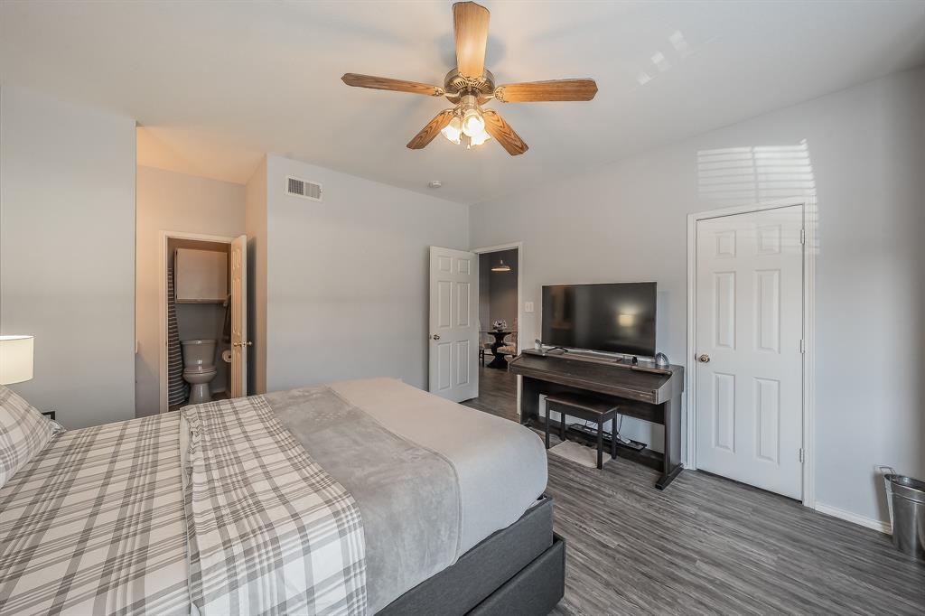 Heights Condo The - Residential