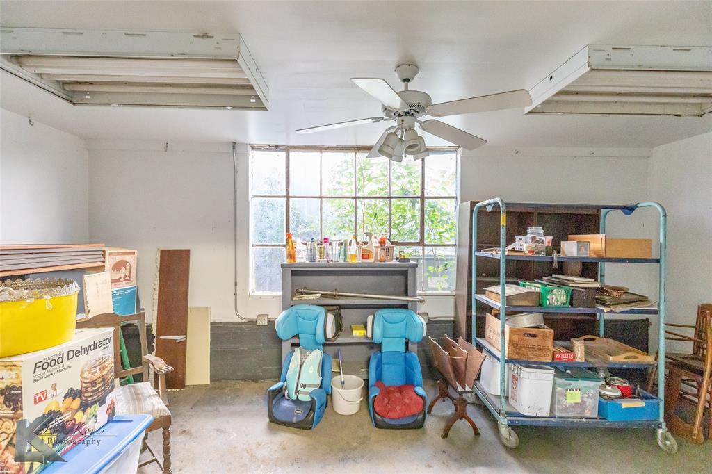 NORTH TREADAWAY - Commercial Sale