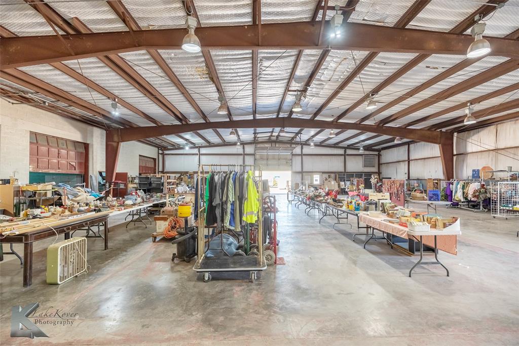 NORTH TREADAWAY - Commercial Sale