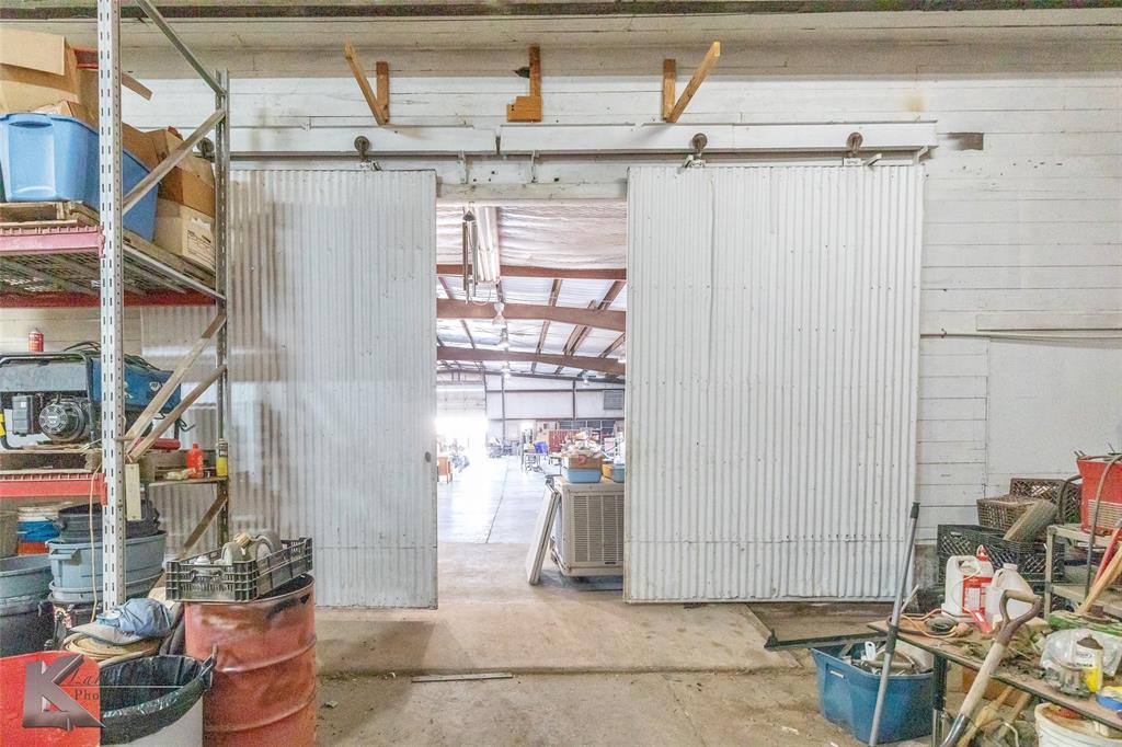 NORTH TREADAWAY - Commercial Sale