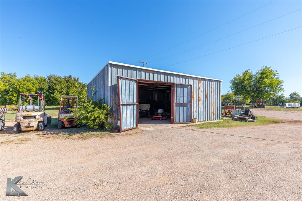 NORTH TREADAWAY - Commercial Sale
