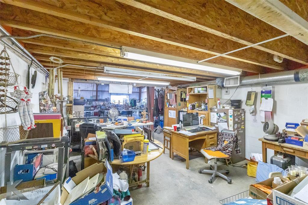 NORTH TREADAWAY - Commercial Sale