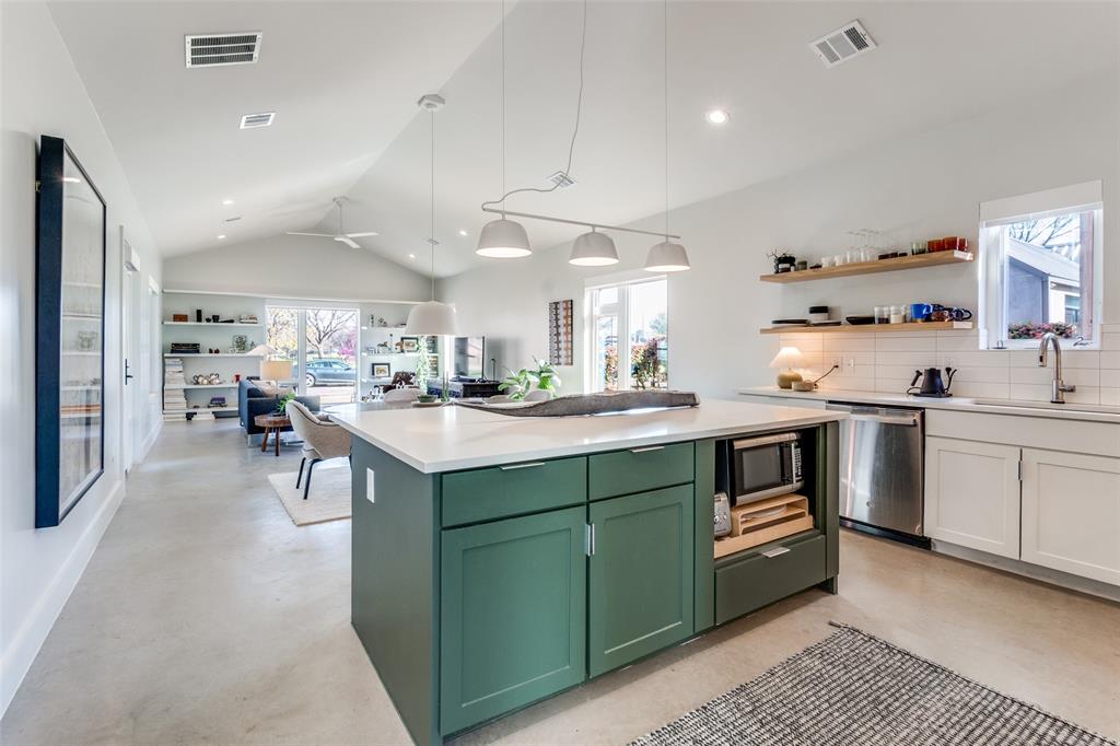 Reuss & Wheeler - Residential