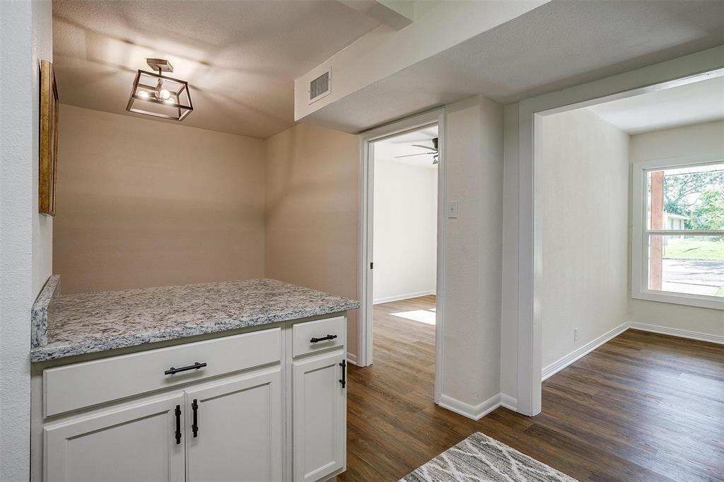 Country Club Heights - Residential