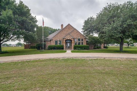 Photo of 9687 County Road 483, Lavon, TX 75166 (MLS # 21254687)