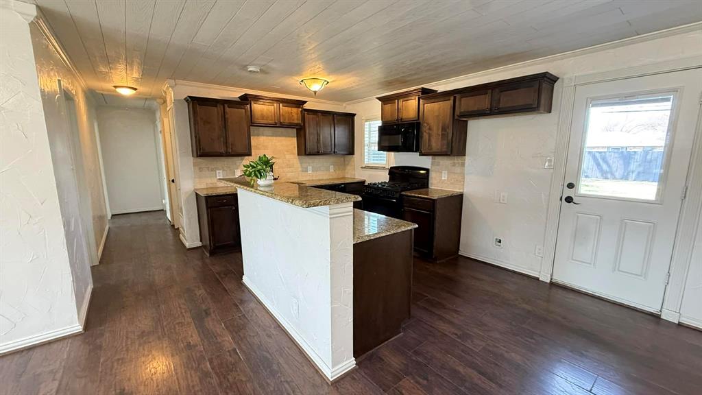 North Side 01 - Residential