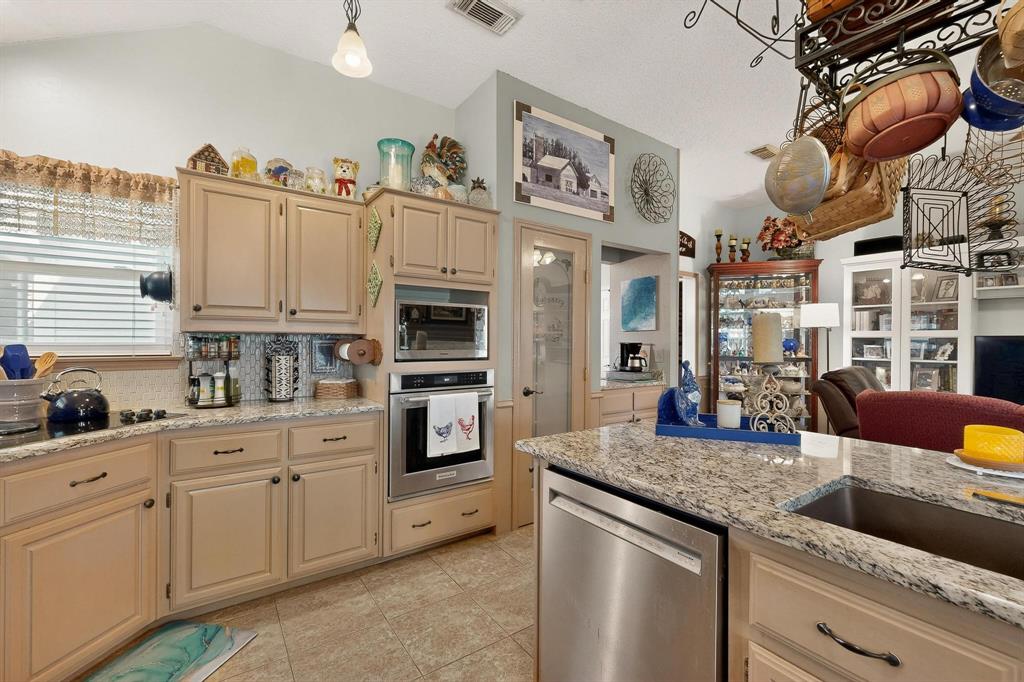 STONE CREEK - Residential