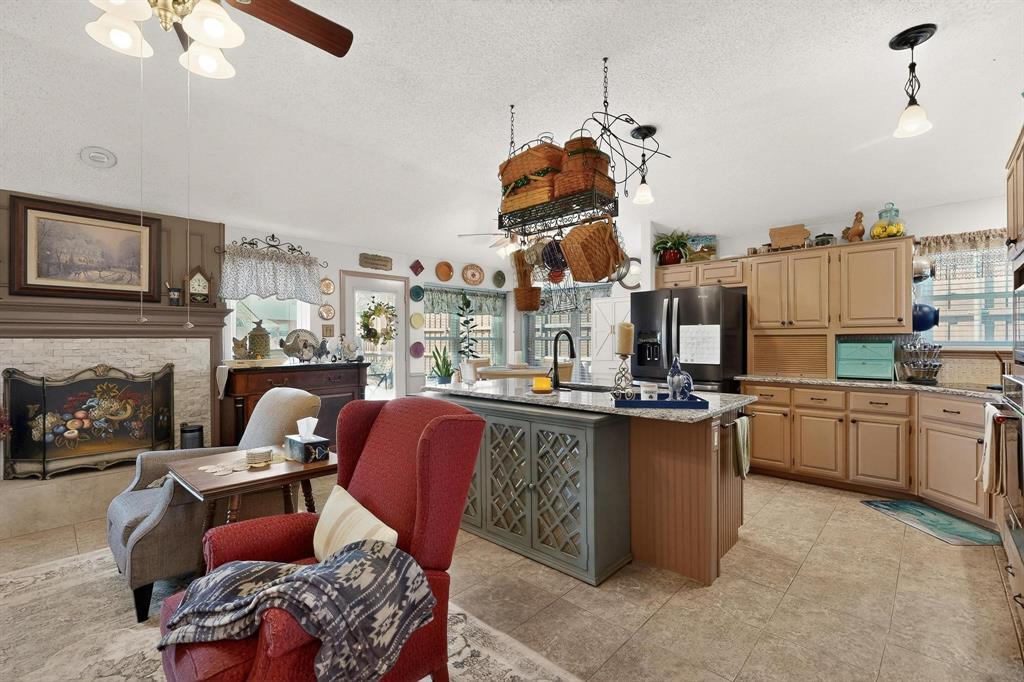 STONE CREEK - Residential